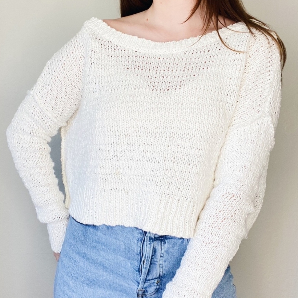 NWOT Hollister Oversized Cropped Sweater